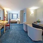Romantik Friederikenhof Restaurant & Hotel Lübeck
