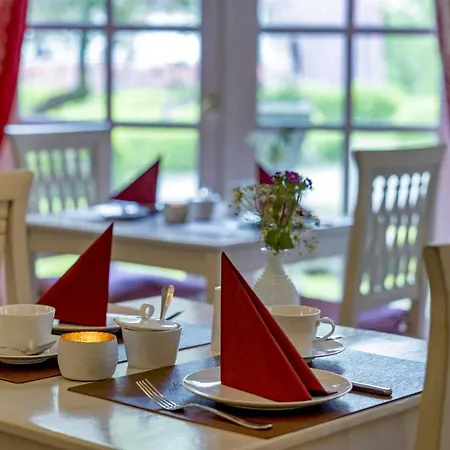 Romantik Friederikenhof Restaurant & 4*