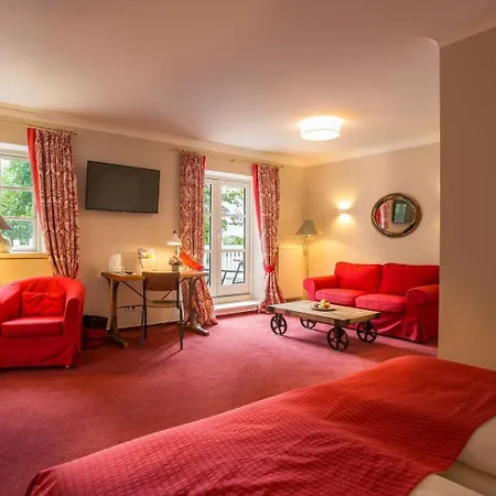 Romantik Friederikenhof Restaurant & Hotel Lübeck