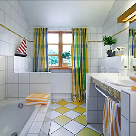 Romantik Friederikenhof Restaurant & Hotel