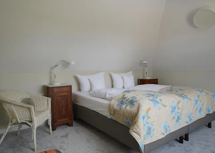 Romantik Friederikenhof Restaurant & ホテル