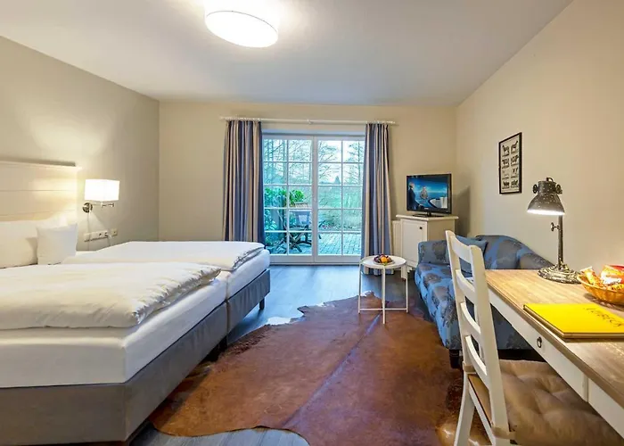 Romantik Friederikenhof Restaurant & ホテル