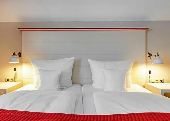 Romantik Friederikenhof Restaurant & ホテル 4*