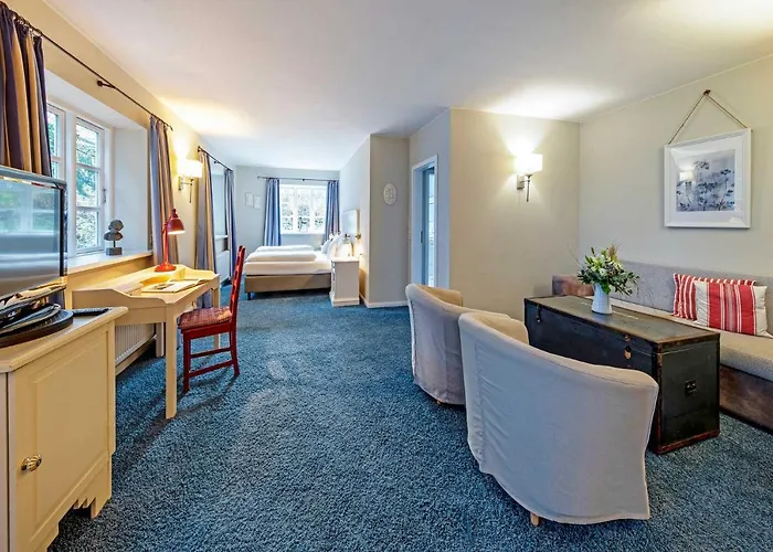 Romantik Friederikenhof Restaurant & ホテル リューベック