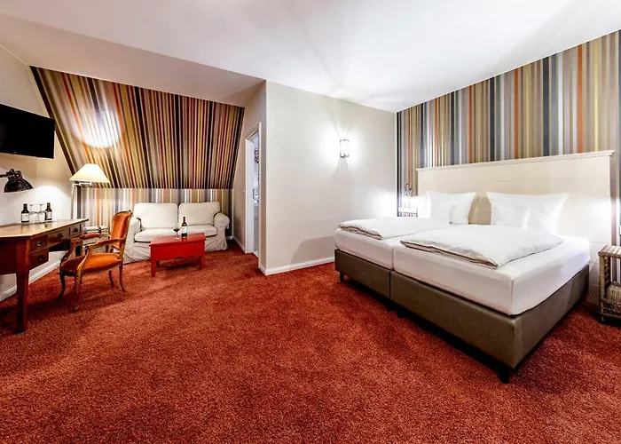 Romantik Friederikenhof Restaurant & リューベック