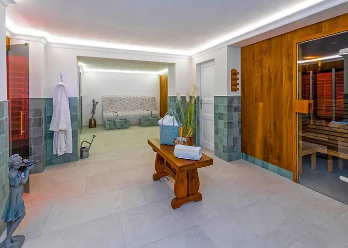 ホテル Romantik Friederikenhof Restaurant & リューベック