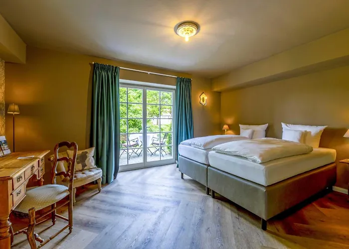 Romantik Friederikenhof Restaurant & ホテル 4*