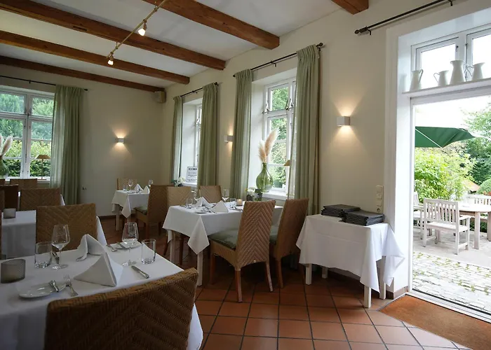 ホテル Romantik Friederikenhof Restaurant & リューベック