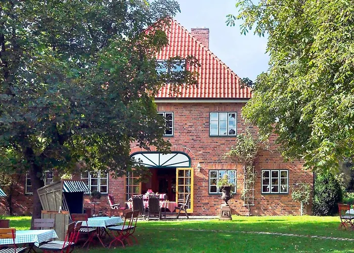 Romantik Friederikenhof Restaurant & 4* リューベック