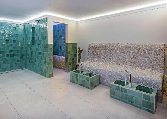 Romantik Friederikenhof Restaurant & 4* リューベック