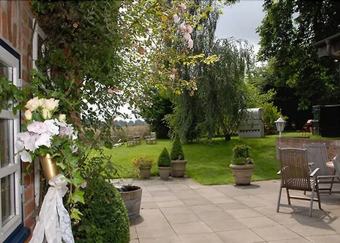 Romantik Friederikenhof Restaurant & ホテル リューベック