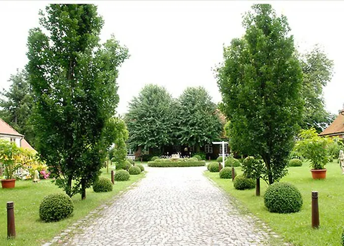 Romantik Friederikenhof Restaurant & 4*