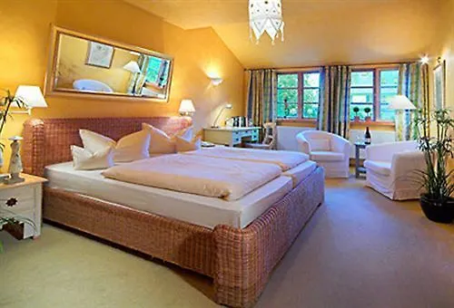 Romantik Friederikenhof Restaurant & ליבק